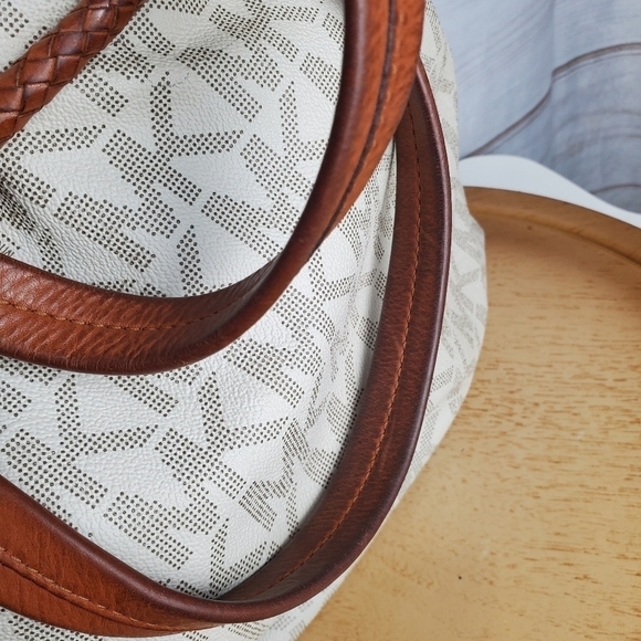 Michael Kors Jet Set Large Logo Leather Gathered Brown Vanilla Tote Purse 15" - Picture 15 of 15